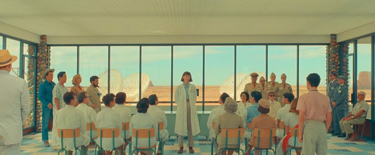 Réunion Asteroid City Wes Anderson OZZAK