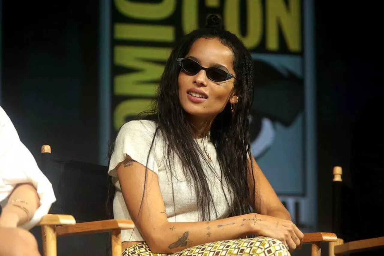 Image de l'article Zoë Kravitz : Nouvelle réalisatrice audacieuse avec "Blink Twice"