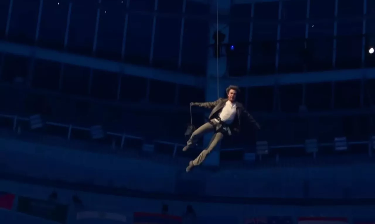 Image de l'article Paris 2024 : Tom Cruise fait le show lors de la Clôture