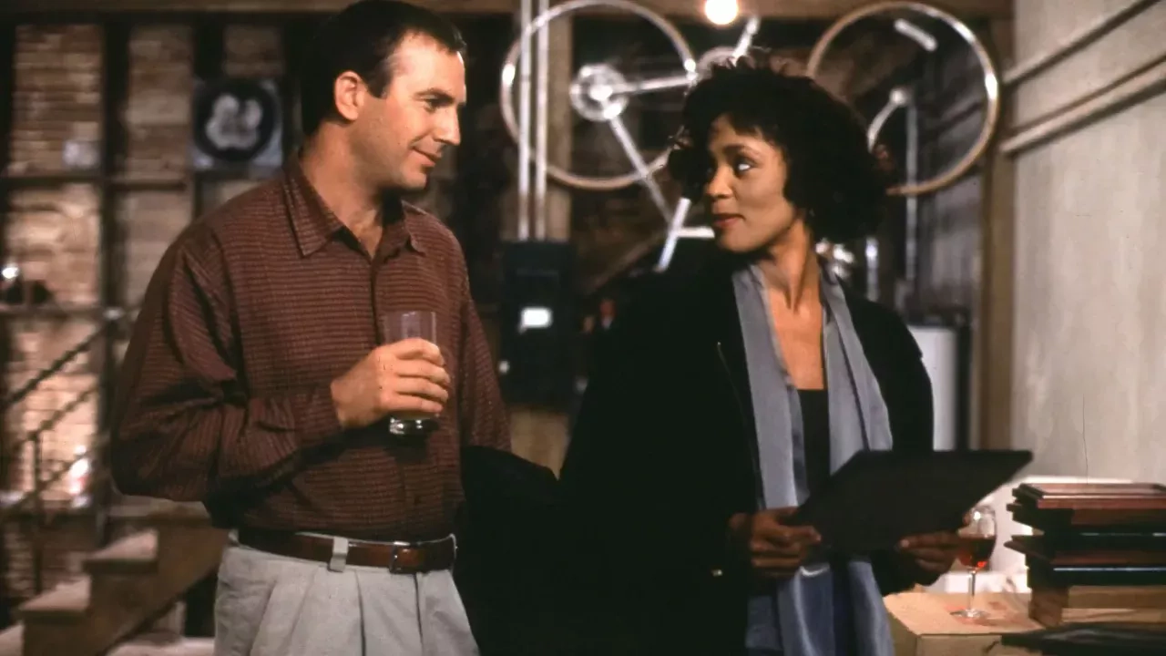 Image de l'article "Bodyguard" : un remake en préparation pour revisiter la romance culte​